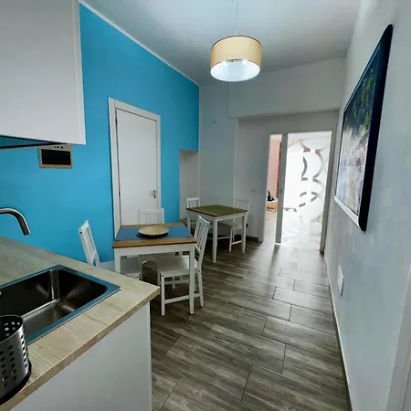 L'arcobaleno Apartamento *