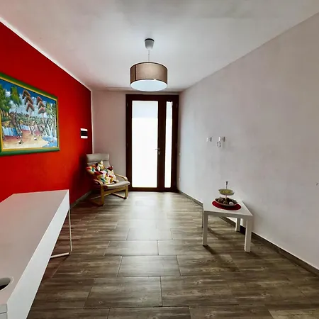 L'arcobaleno Apartment